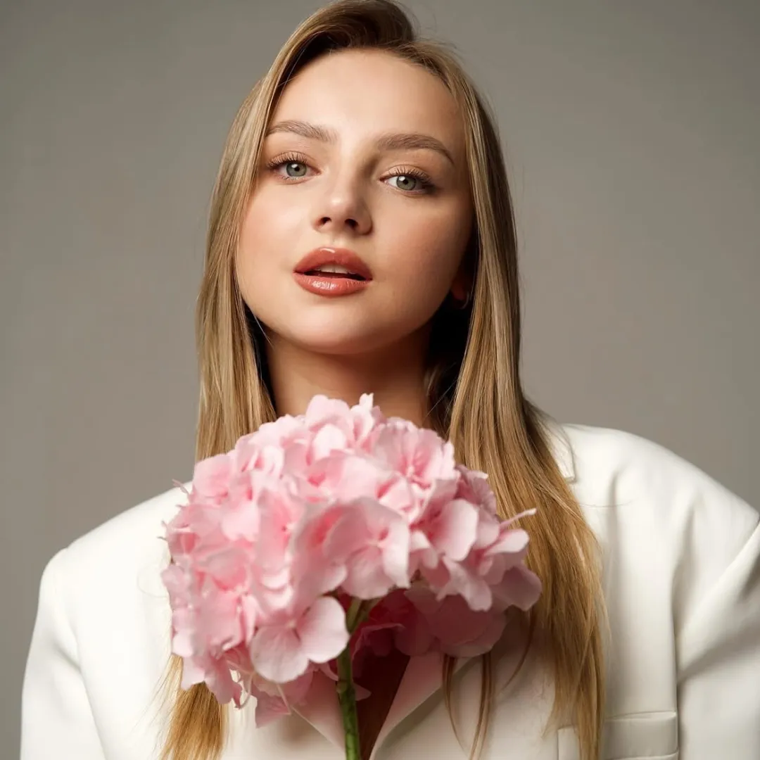 Індивідуальна фотосесія з квітами, Івано-Франківськ